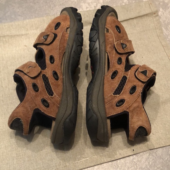 Merrell Sandals - Picture 5 of 9